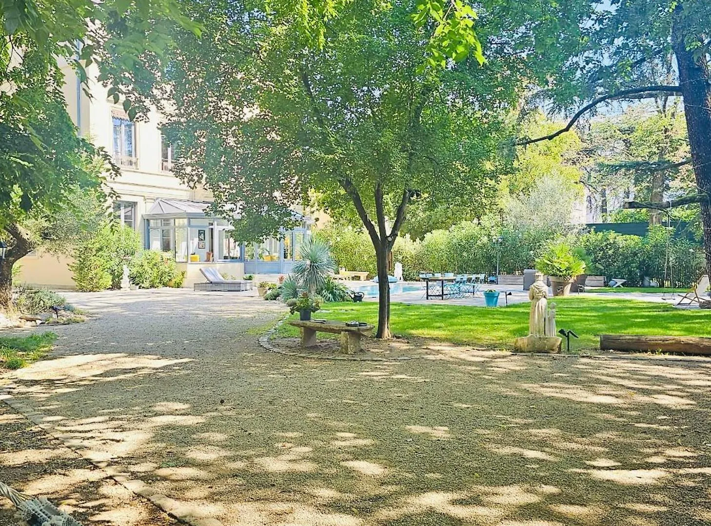 Perle Rare En Ville- Chateau Grandclement- 4 Ou 6 Pers - Piscine - Parc 维勒班 0*,